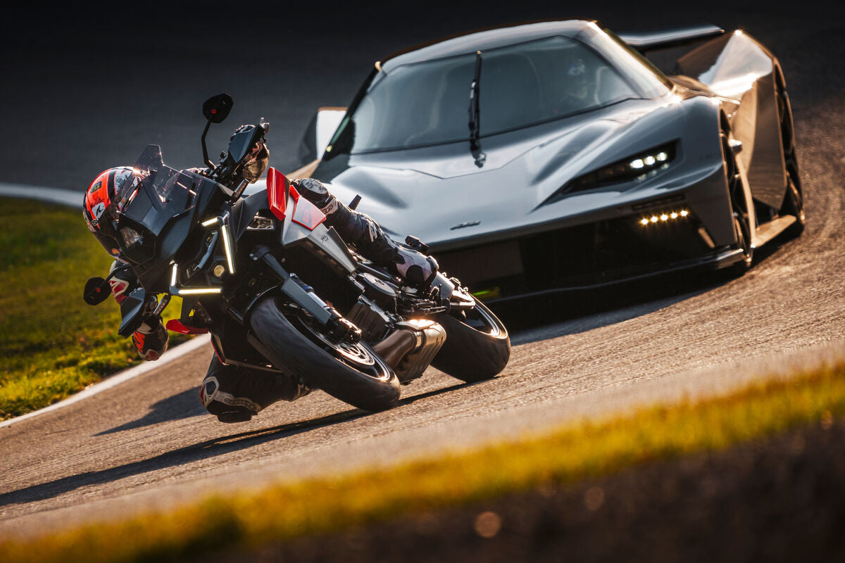 2025 KTM 1390 Super Duke GT: Power, Precision, and Comfort Rolled into One
