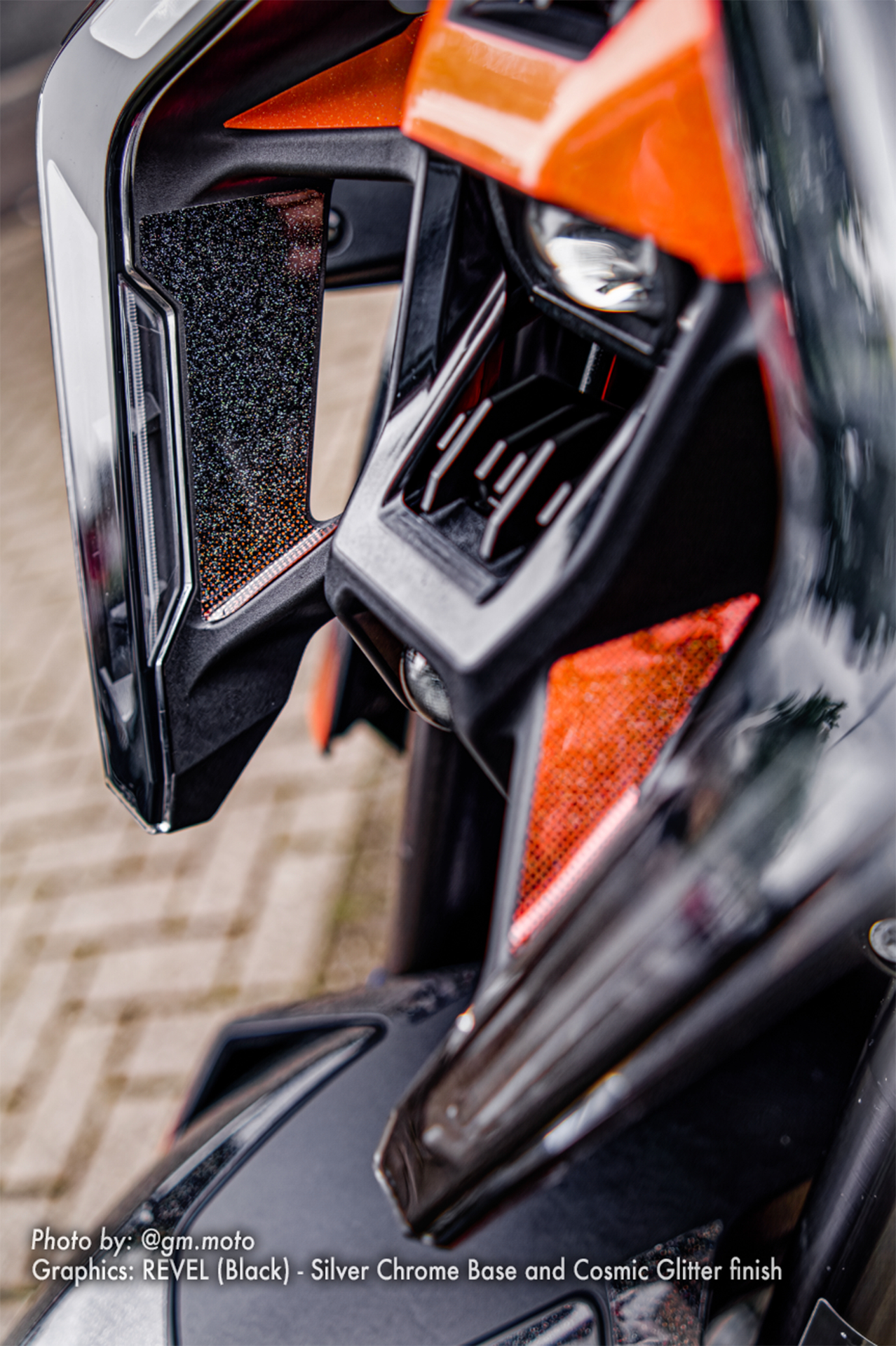 KTM 1390 Super Duke R/Evo DEKALKIT - "Revel" (Svart)