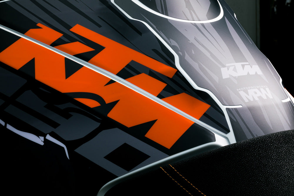 KTM 1290 Super Adventure GRÁFICOS - “Striker” (Nova)