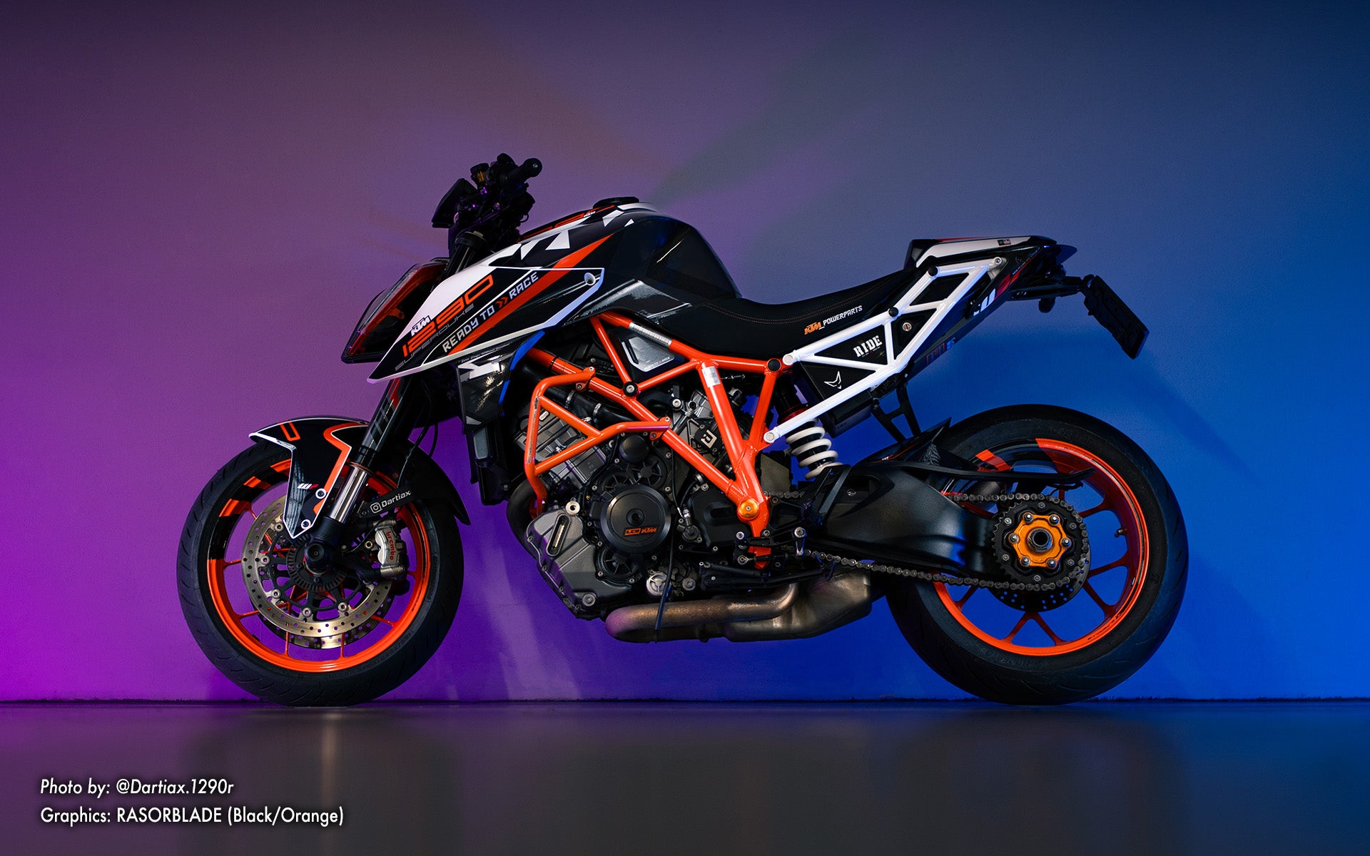 KTM 1290 Super Duke R GRÁFICOS - "Rasorblade" (Preto/Laranja)