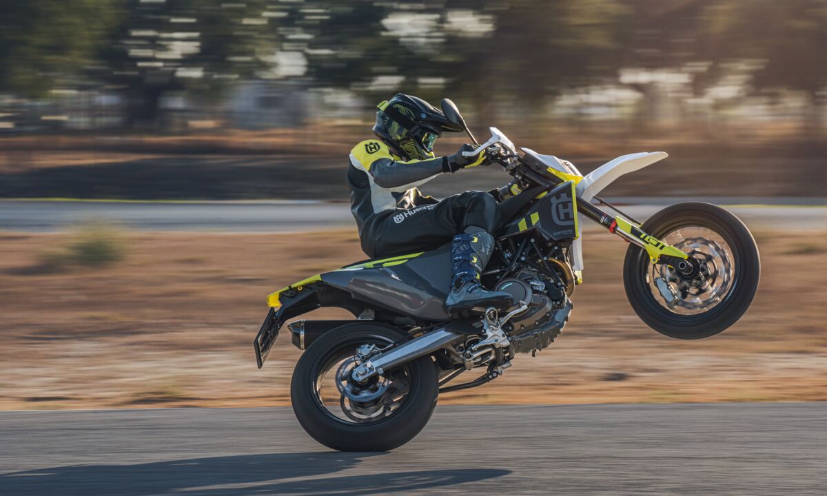 Husqvarna 701 Supermoto