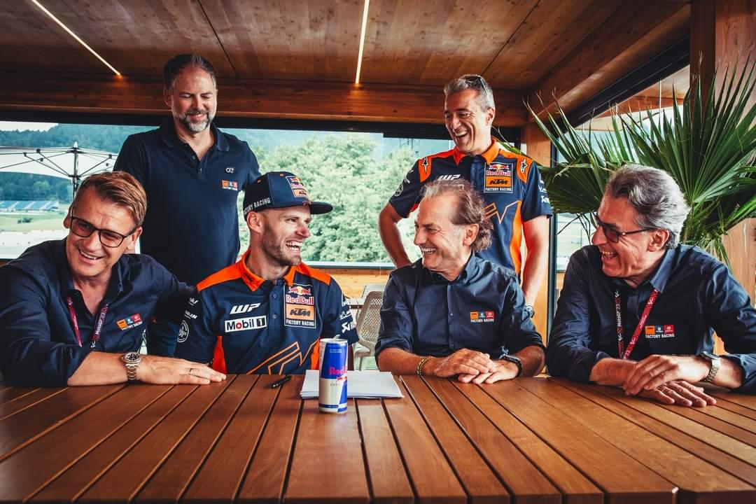 Brad Binder and KTM sign long term contract - MotoProWorks