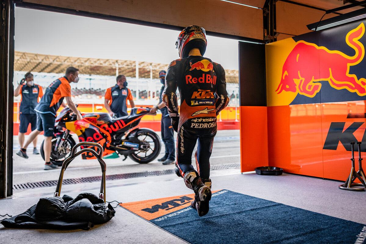 Dani Pedrosa, 37, doesn't think about the end of his career: 'As long as I'm fast and KTM wants me...' - MotoProWorks