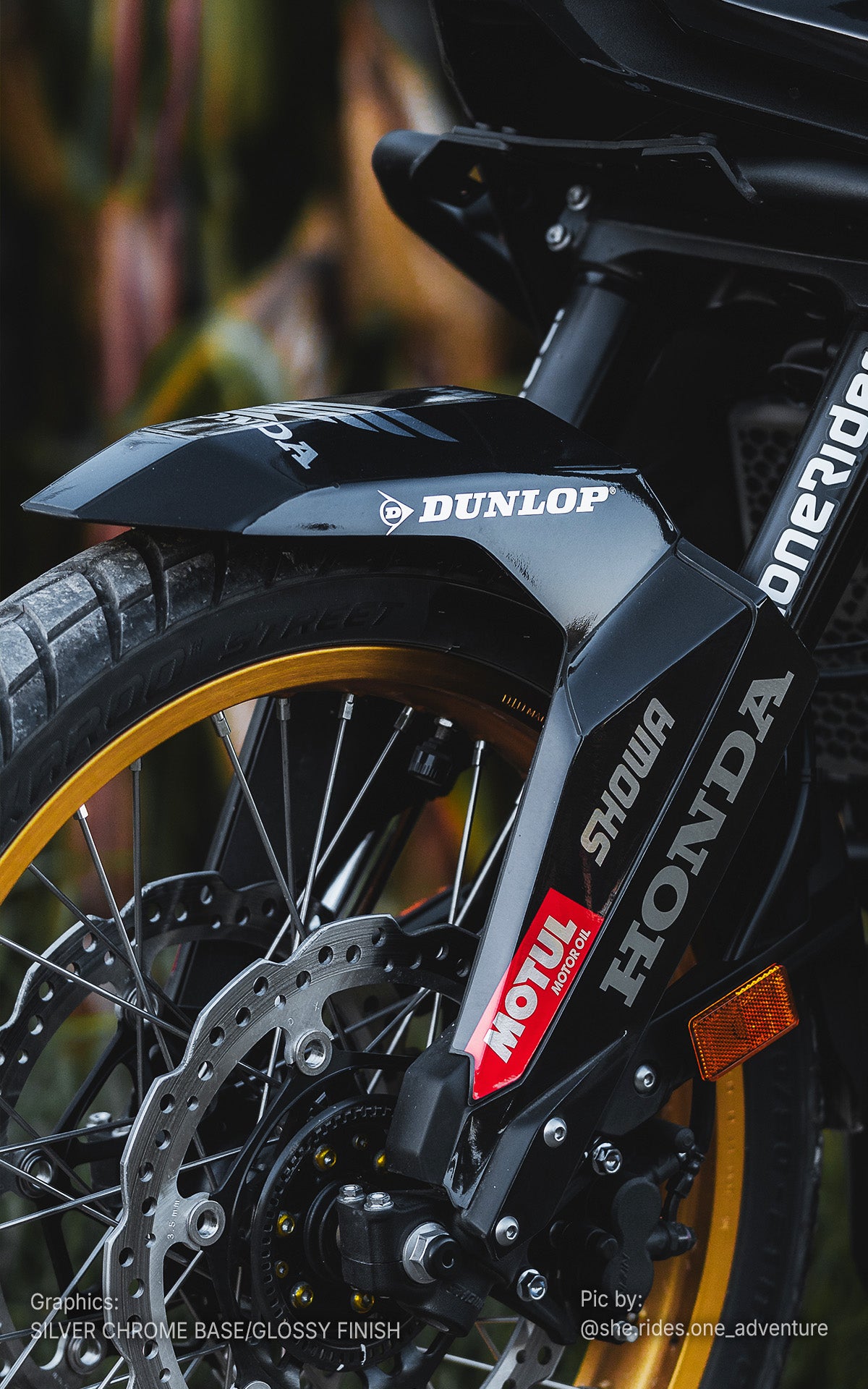 Honda Transalp 750 Dekor – „Outback“ (Chrome Edition)