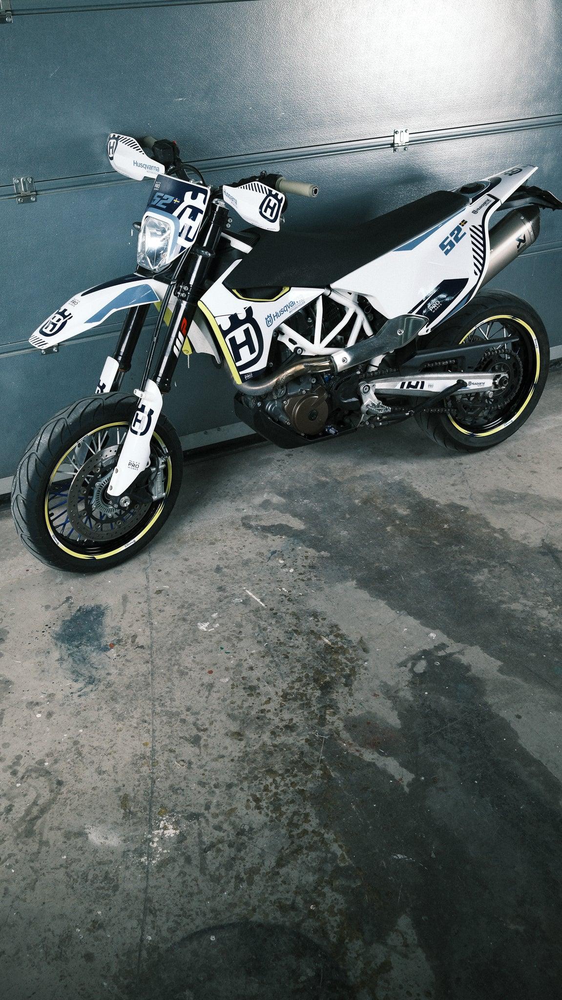 Husqvarna 701 Enduro Graphics - "FACTOR" (White/blue) - MotoProWorks | Decals and Bike Graphic kits