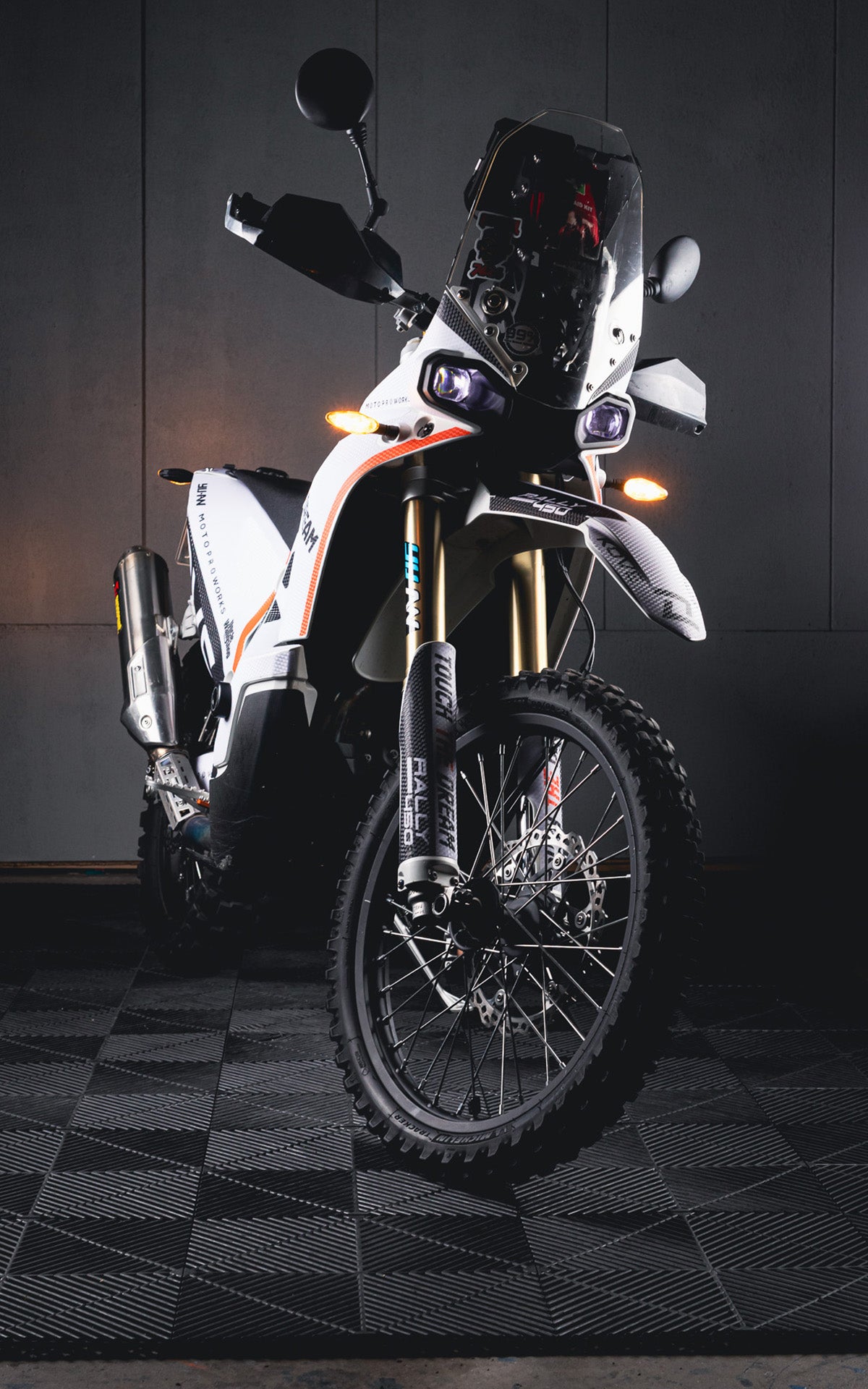 KOVE 450 Rally GRAPHICS - "Summit" (White)