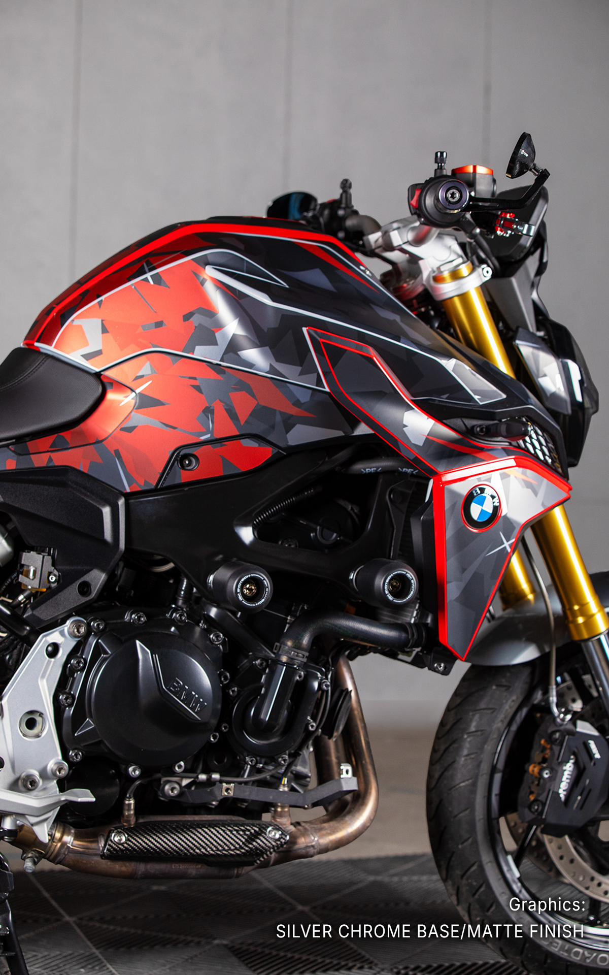 BMW F 900 R KITS DÉCO - "Flake" (Noir/Rouge)