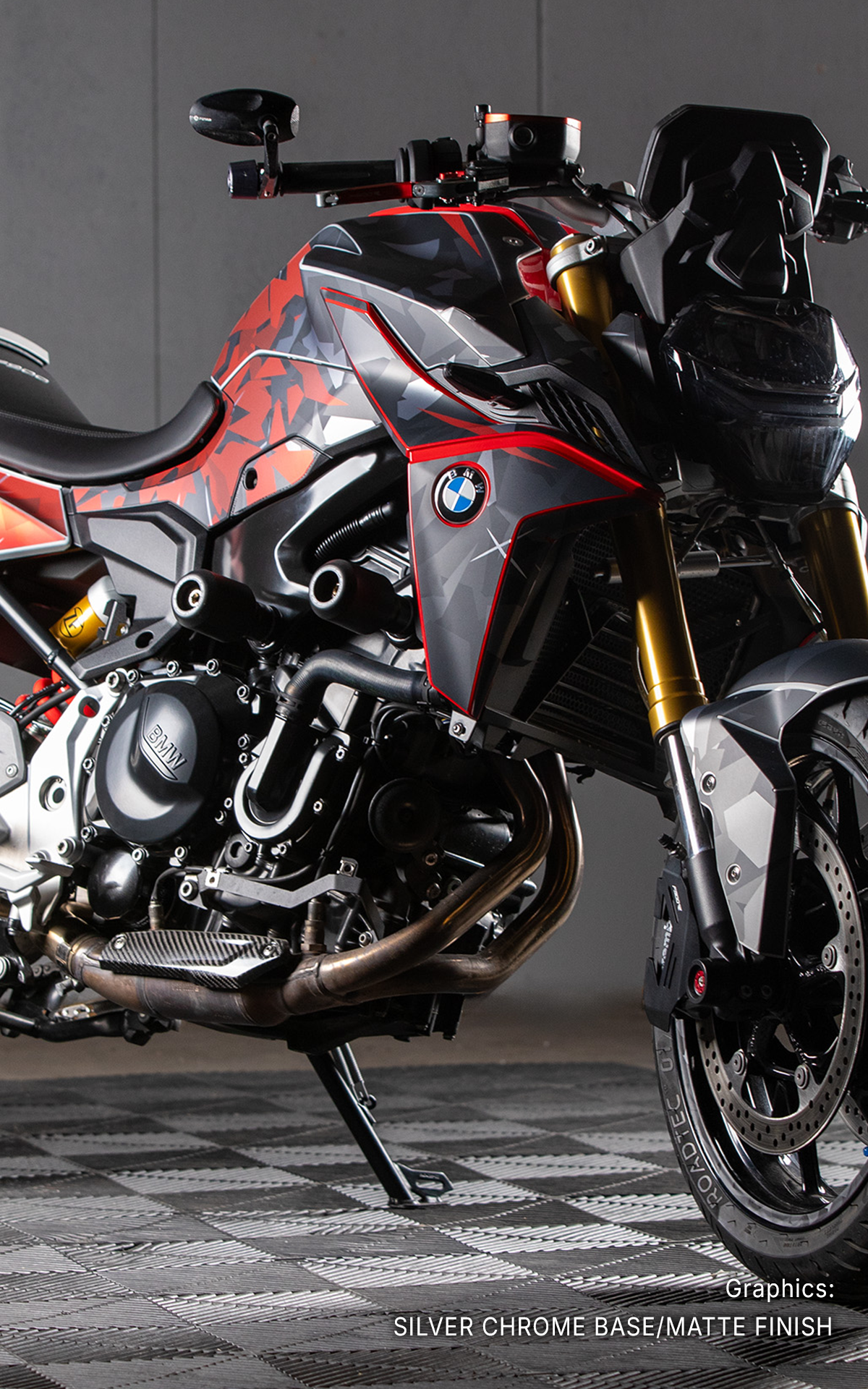 BMW F 900 R KITS DÉCO - "Flake" (Noir/Rouge)