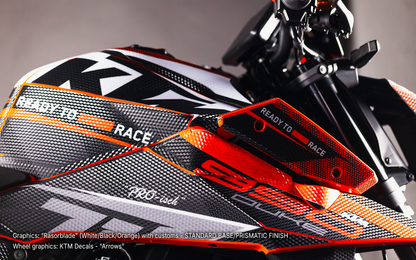 KTM 990 Duke GRAFIIKAT - "Rasorblade" (Valkoinen/Musta/Oranssi)
