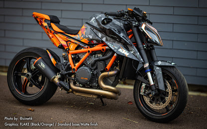 KTM 1290 Super Duke R 2020 - 2023 STICKERSET - "Flake" (Zwart/Oranje)