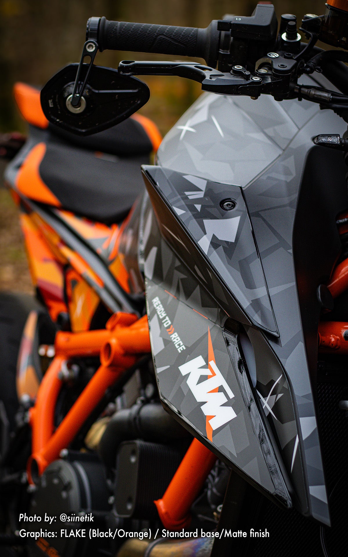KTM 1290 Super Duke R 2020 - 2023 STICKERSET - "Flake" (Zwart/Oranje)