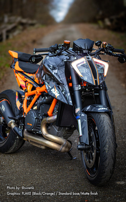 KTM 1290 Super Duke R 2020 - 2023 STICKERSET - "Flake" (Zwart/Oranje)