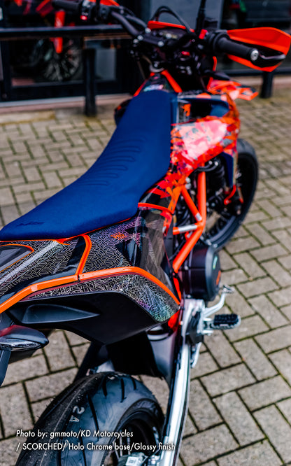KTM 690 SMC-R KIT GRAFICO - "Scorched" (Edizione 2024)