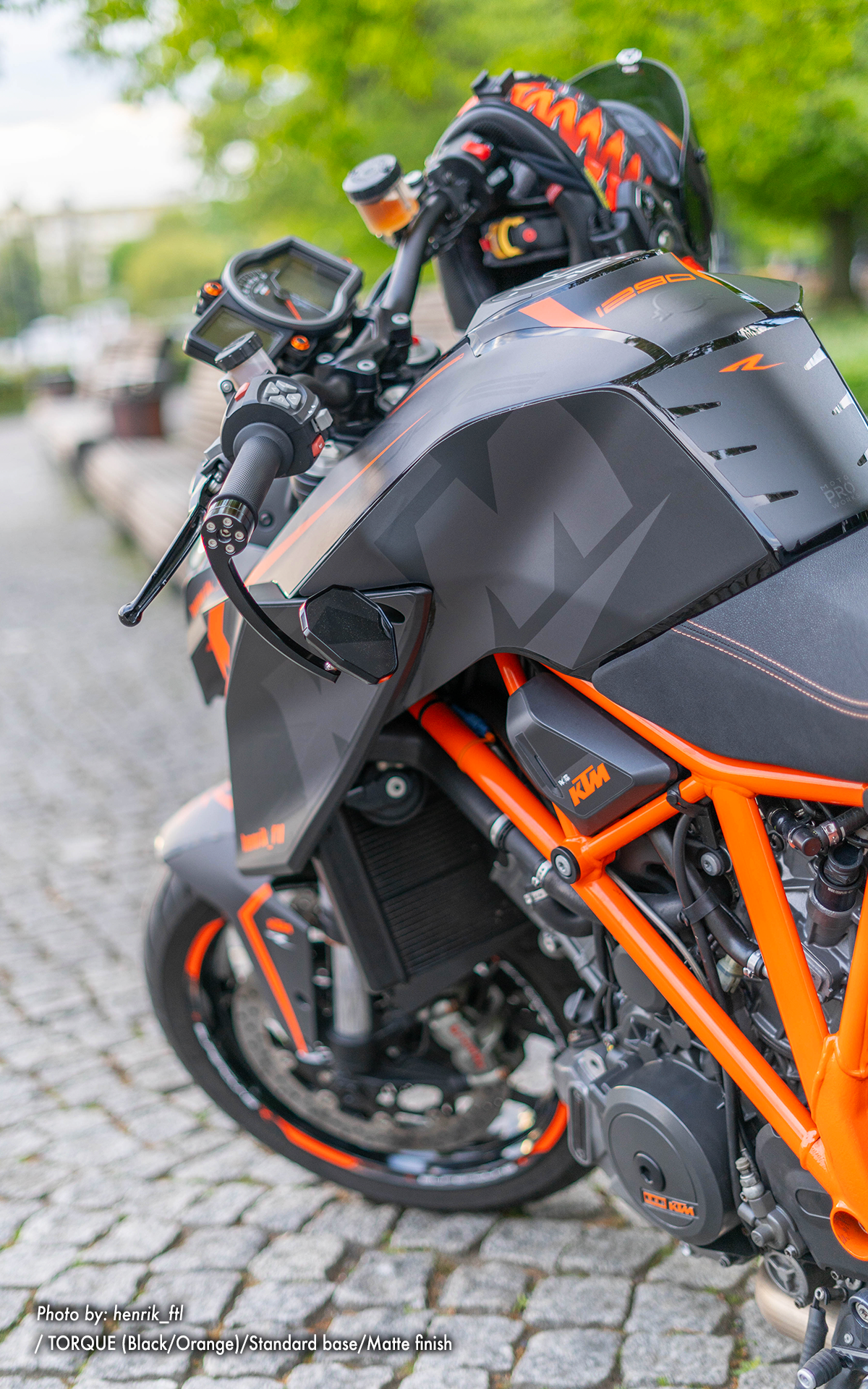 KTM 1290 Super Duke R GRAPHICS - "Torque" (Black/Orange)